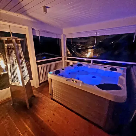 Fuledzki Bialy - Mazury, Jacuzzi, Sauna, Gizycko Feriehus Fuleda