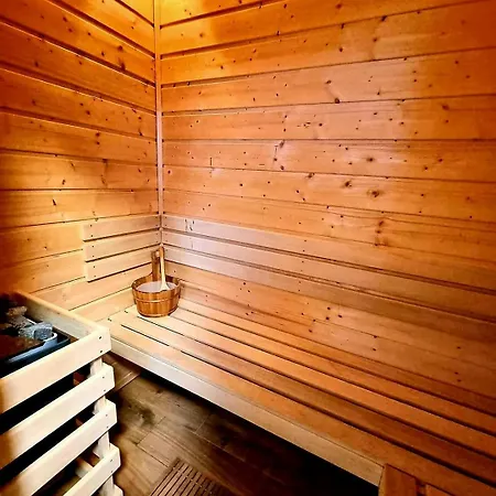 Fuledzki Bialy - Mazury, Jacuzzi, Sauna, Gizycko Feriehus Fuleda
